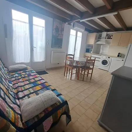 Villa Maison T3 4 Couchages, Terrasse Cloturee, Sun Village Avec Piscine Commune, 300m De La A -lrsunp5 *